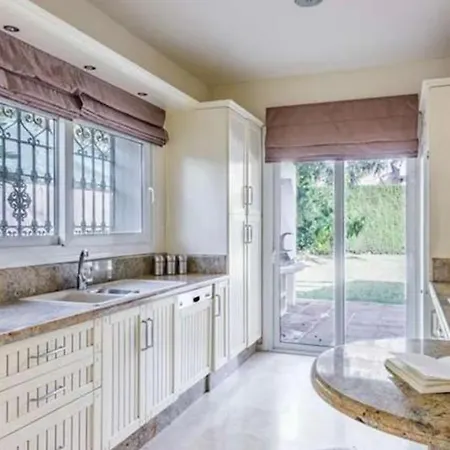 Hotel Golf Valley Malaga